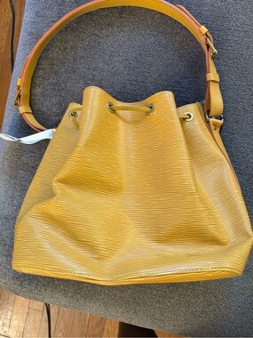 Louis Vuitton Epi Petit Noe Yellow Bucket Shoulder Bag